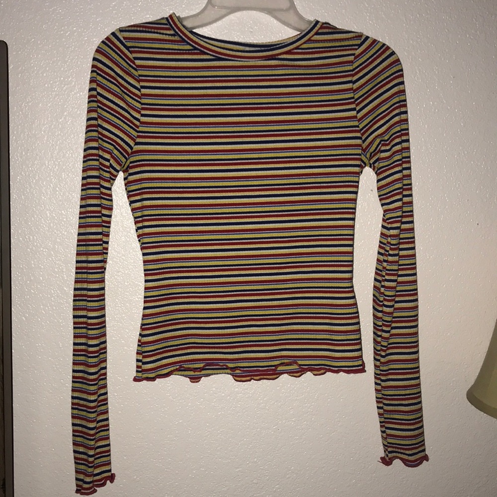 Long sleeve crop top